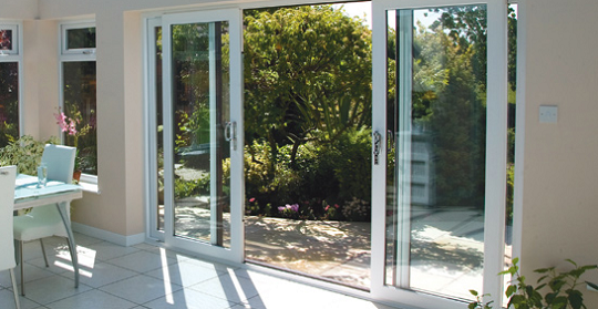 Раздвижные пластиковые двери и окна Раздвижные пластиковые двери и окна